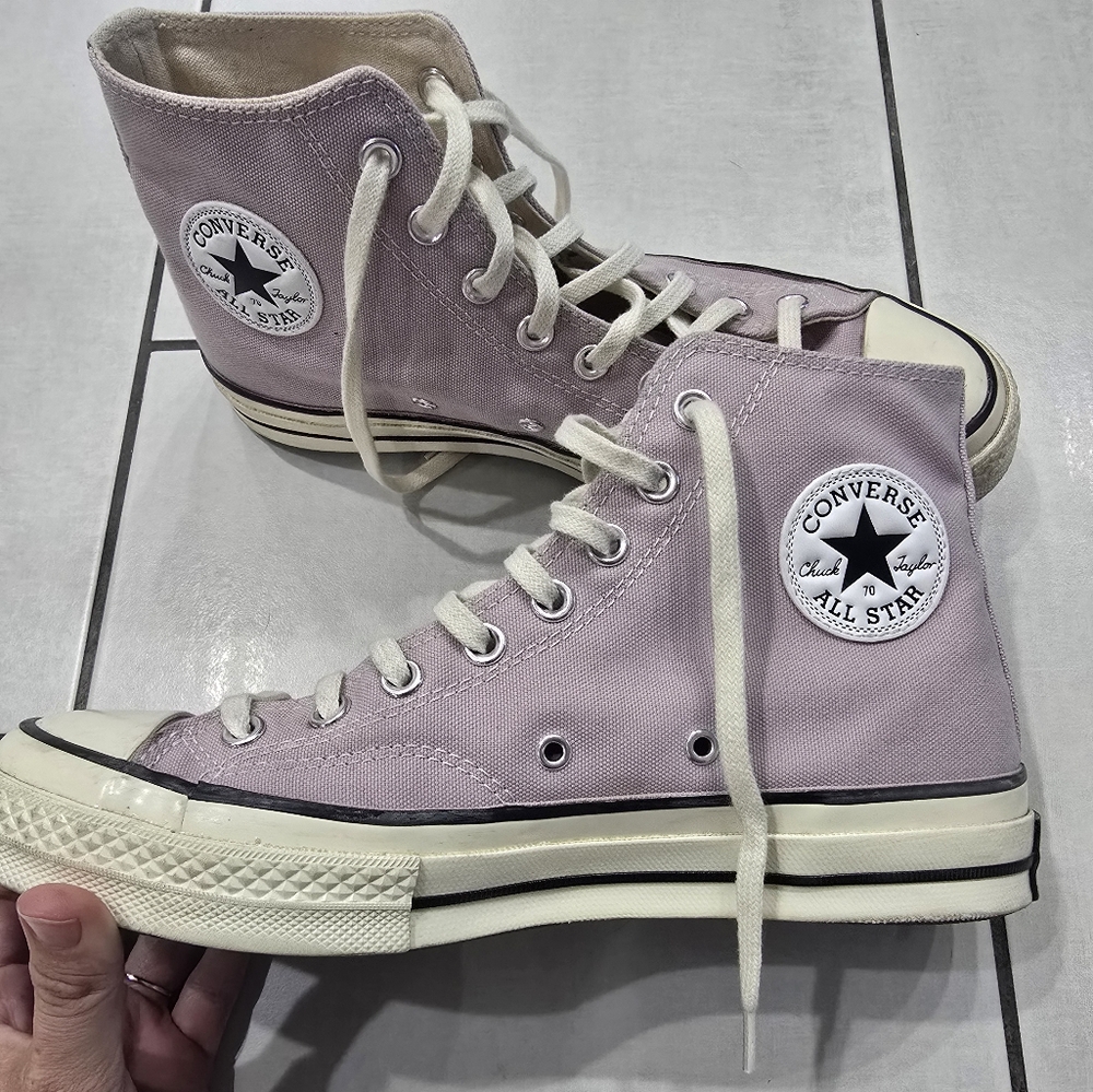 Converse Women's Light Purple High-Tops